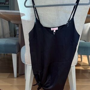 re:named Elegant Black V-Neck Top